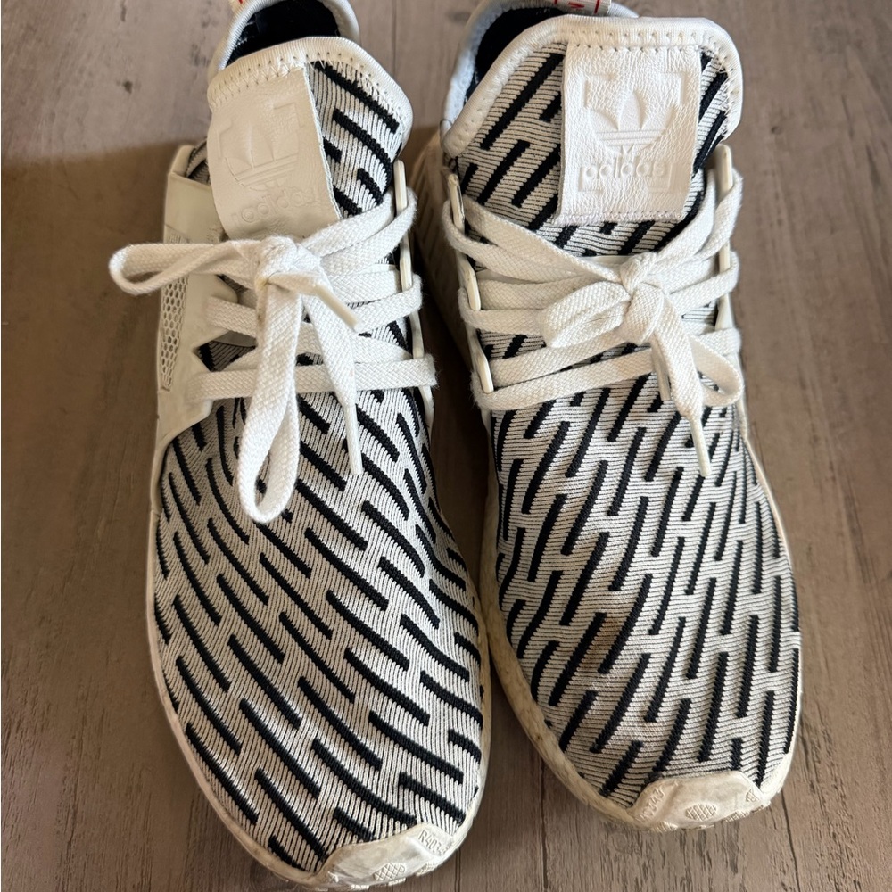 Adidas NMD XR1 Zebra